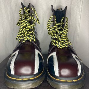 DOCTOR MARTENS BOOTS 🥾